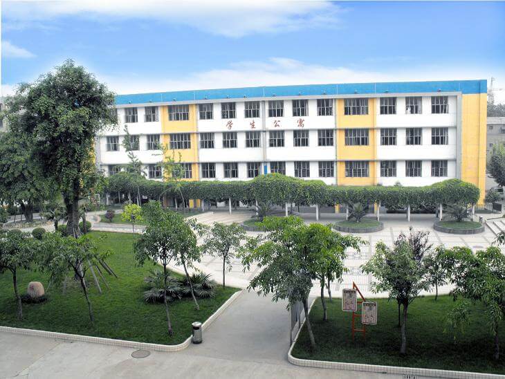 成都三十八中校園風(fēng)采
