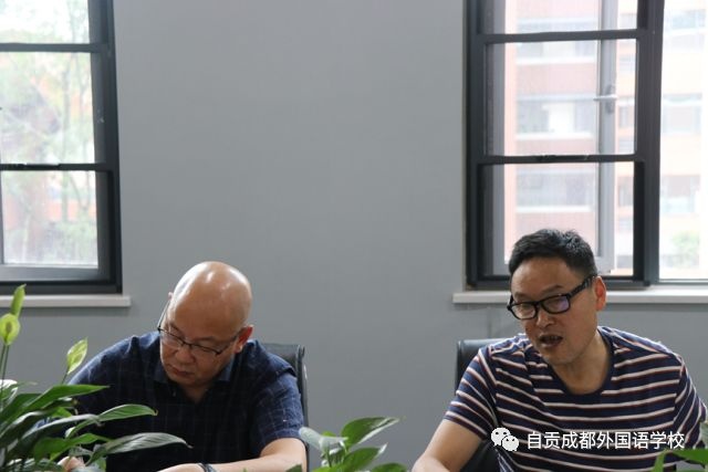 自貢市外國語學(xué)校--加強(qiáng)安全工作，構(gòu)建安全校園