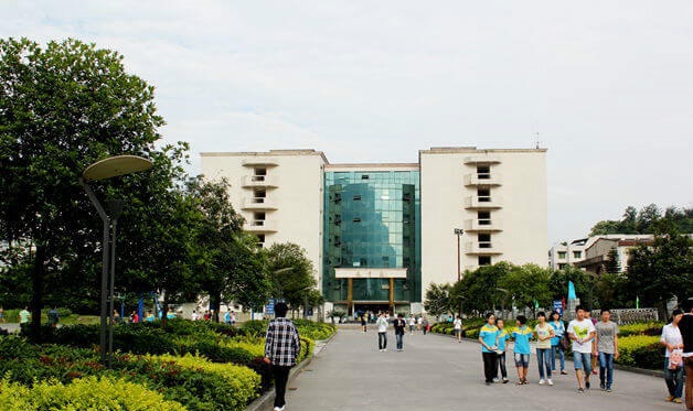 雅安中學校園風采