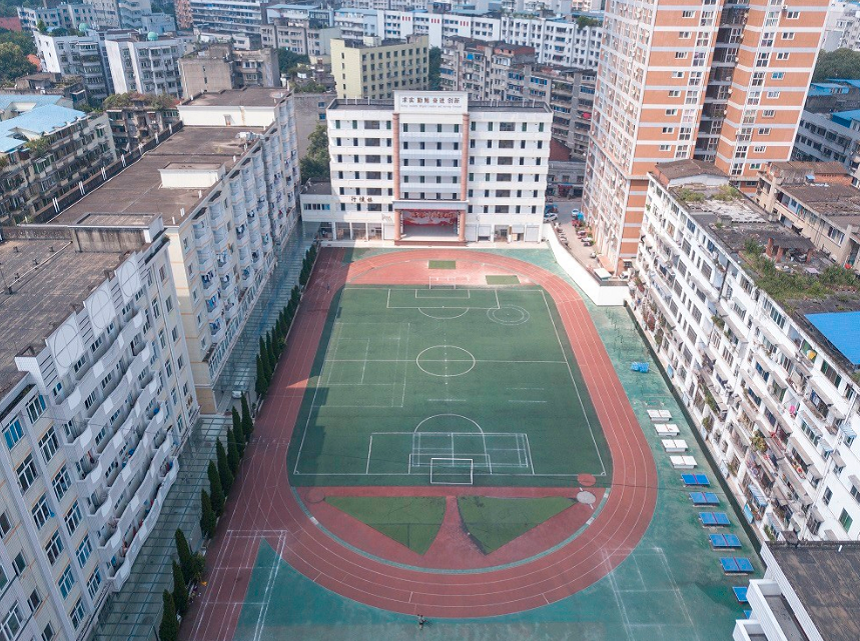 陽(yáng)安中學(xué)聯(lián)系電話是多少？