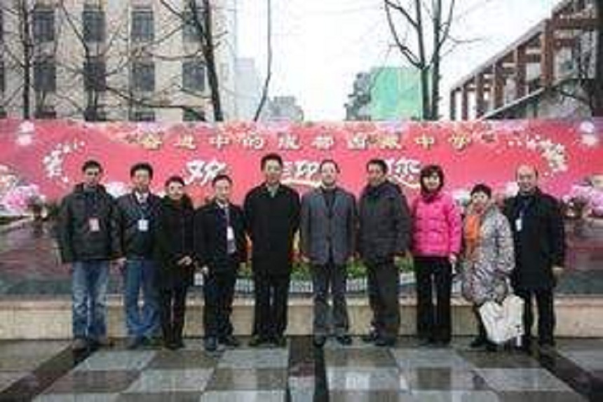成都西藏中學(xué)環(huán)境好不好？