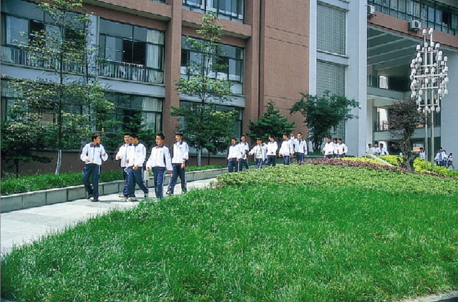 雙流中學實驗學校課程設置是什么樣的？