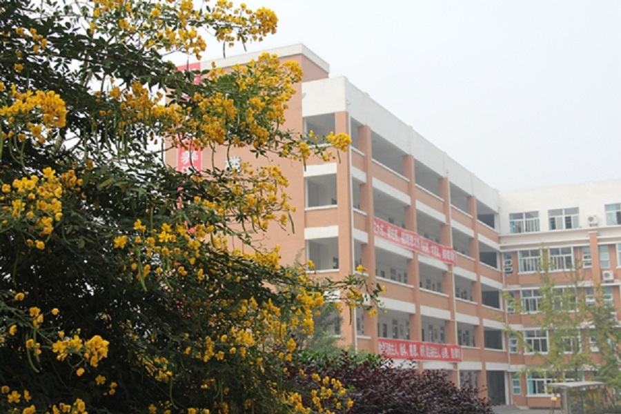 綿陽(yáng)南山中學(xué)實(shí)驗(yàn)學(xué)校校園環(huán)境怎么樣？