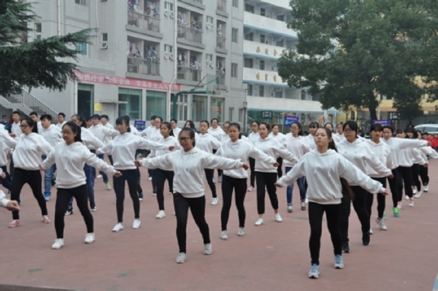 綿陽市第三中學(xué)是一所什么性質(zhì)的高中？公辦嗎？