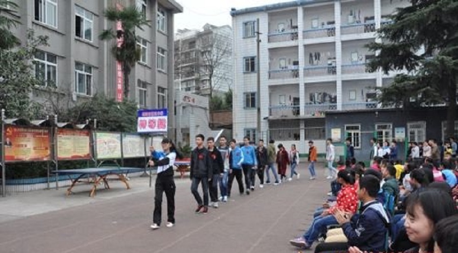 綿陽市第三中學(xué)近幾年的中考錄取分?jǐn)?shù)線是多少？