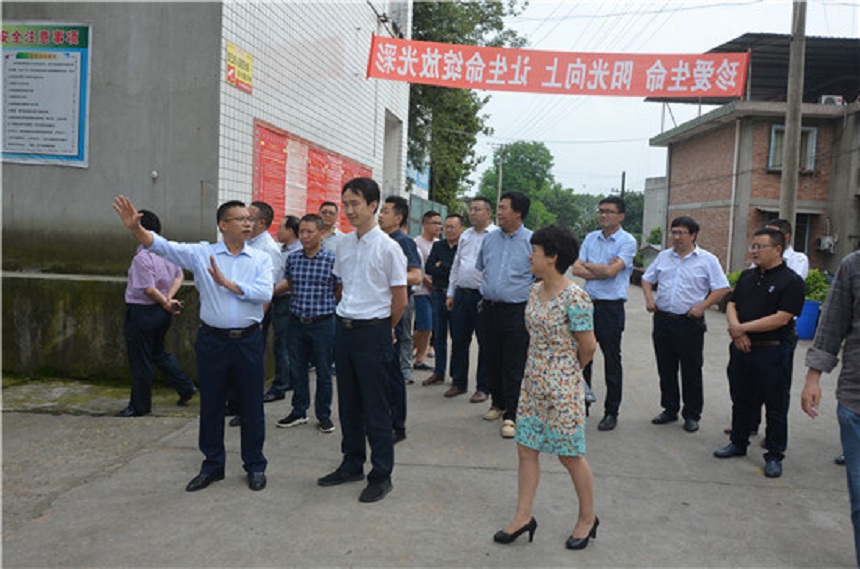 龍正中學(xué)2020年中考分?jǐn)?shù)線是多少？