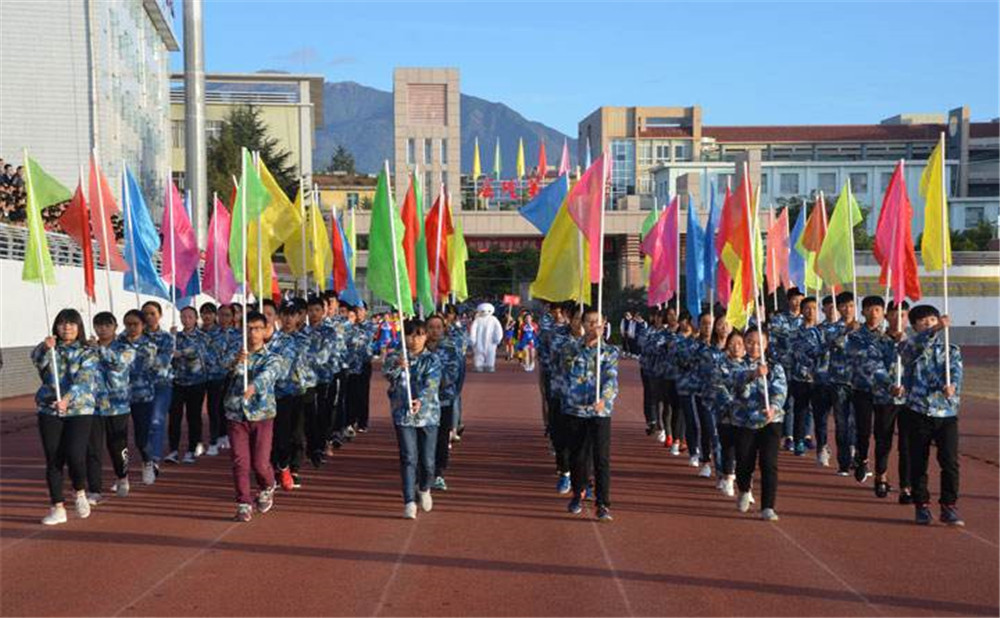 四川省會理縣第一中學的環(huán)境怎么樣？