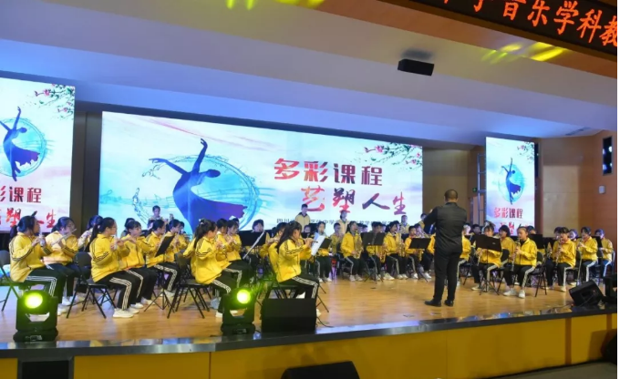 雙流藝體中學近三年的錄取分數(shù)線是多少？