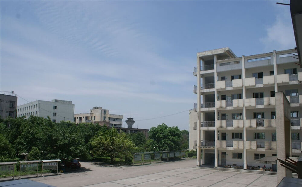 高埂中學(xué)2020年招生標(biāo)準(zhǔn)在哪兒看？