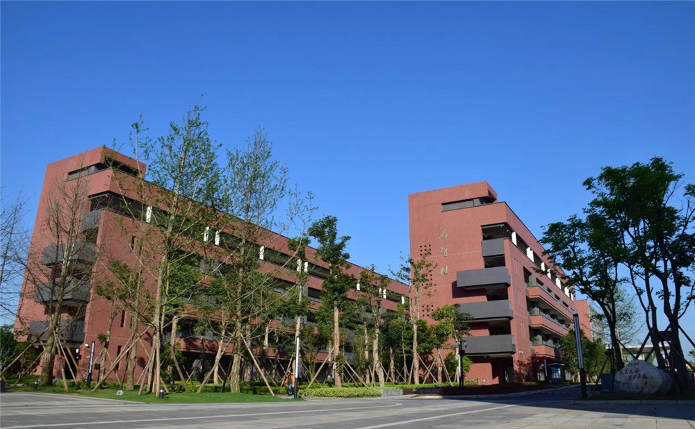 電子科技大學(xué)實(shí)驗(yàn)中學(xué)本科升學(xué)率是多少？