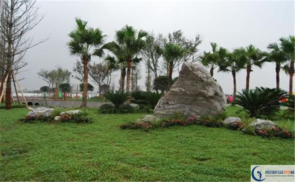 香城中學(xué)的實(shí)驗(yàn)班怎么樣？