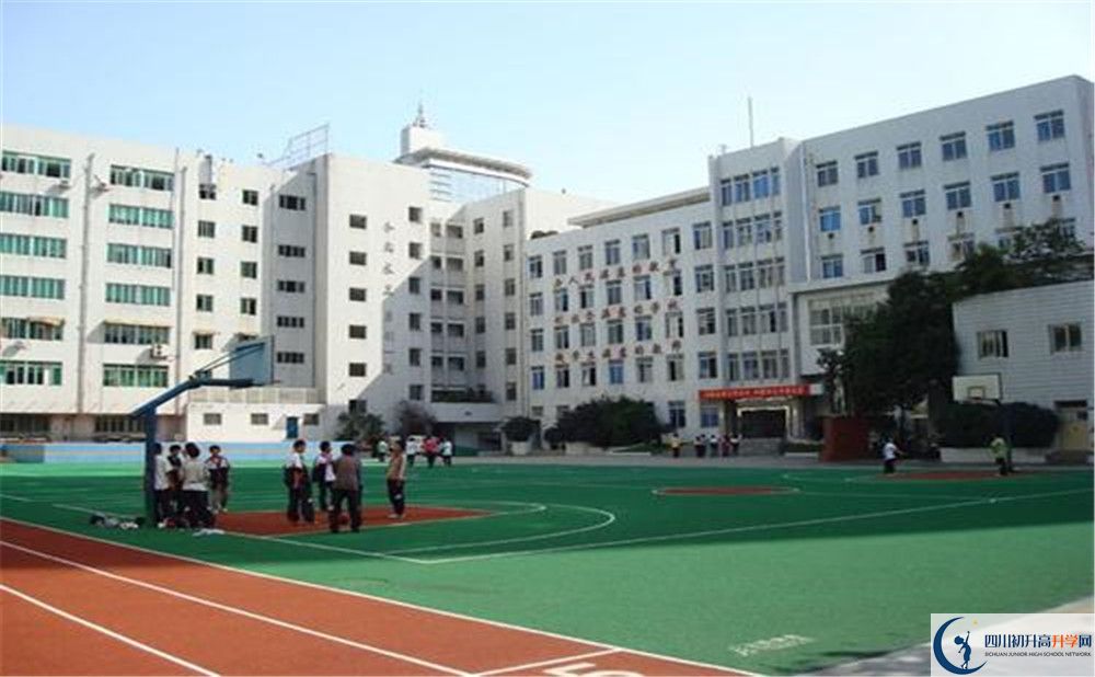 成都市西北中學(xué)的高中好不好？