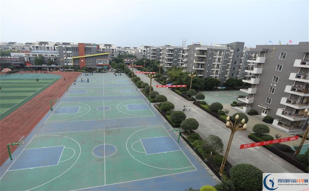 大彎中學(xué)的老師好不好？