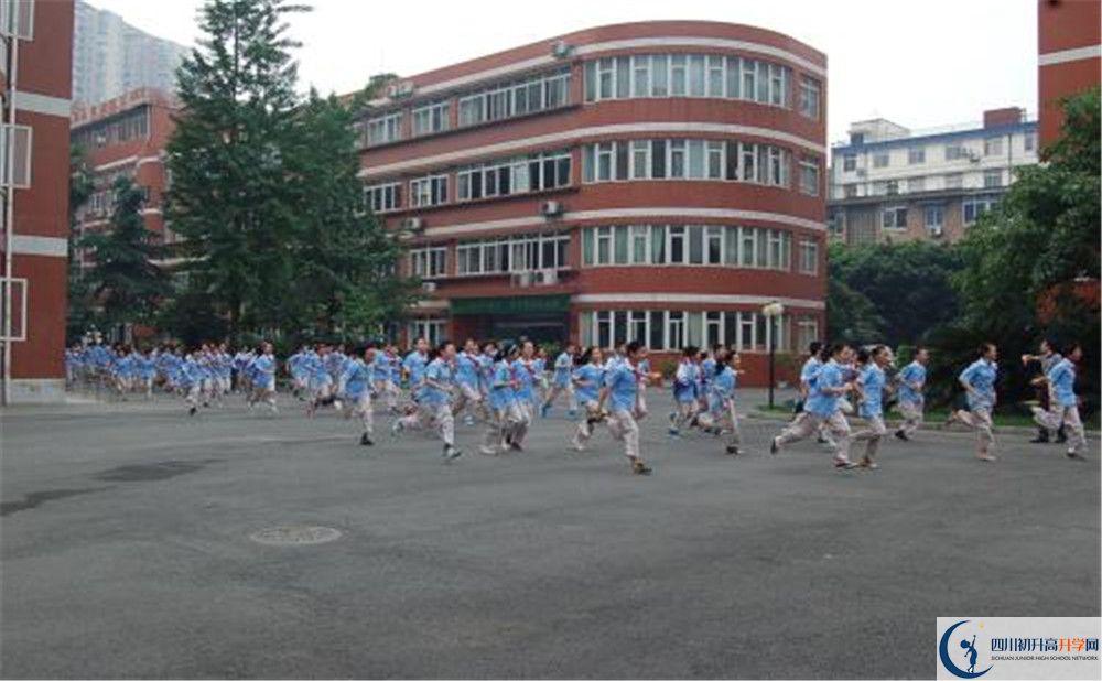 2020年北師大成都實(shí)驗(yàn)中學(xué)高中的分?jǐn)?shù)線是多少？