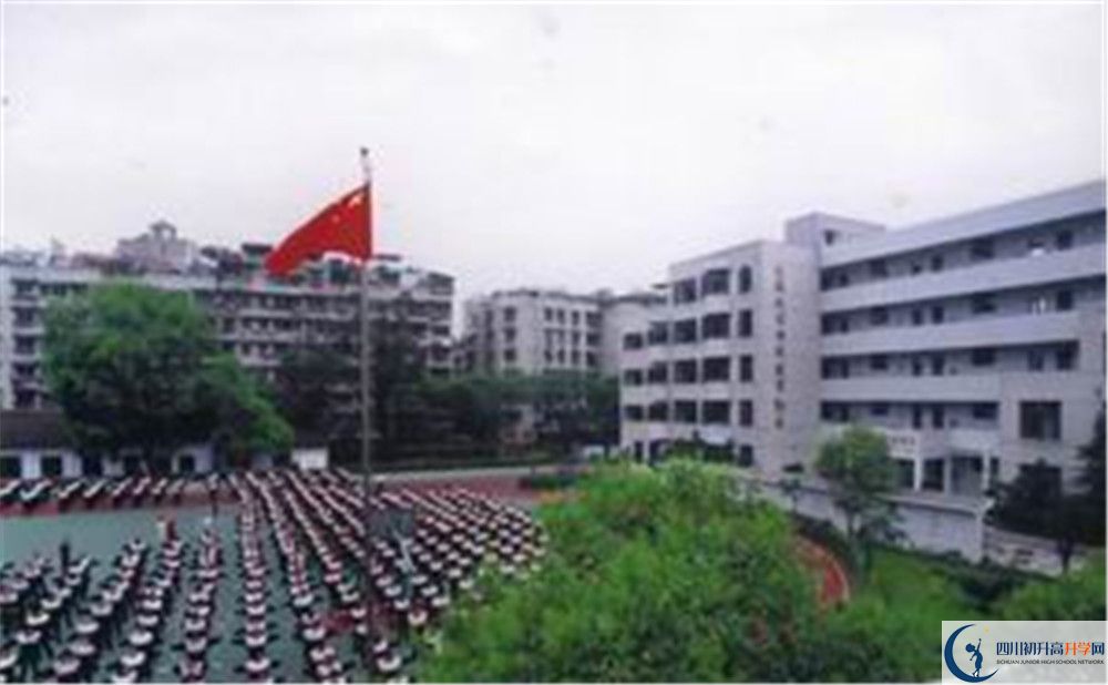 成都市第十七中學2020年外地招生考試時間是多久？