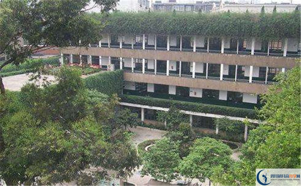 成都列五中學(xué)初升高難不難？