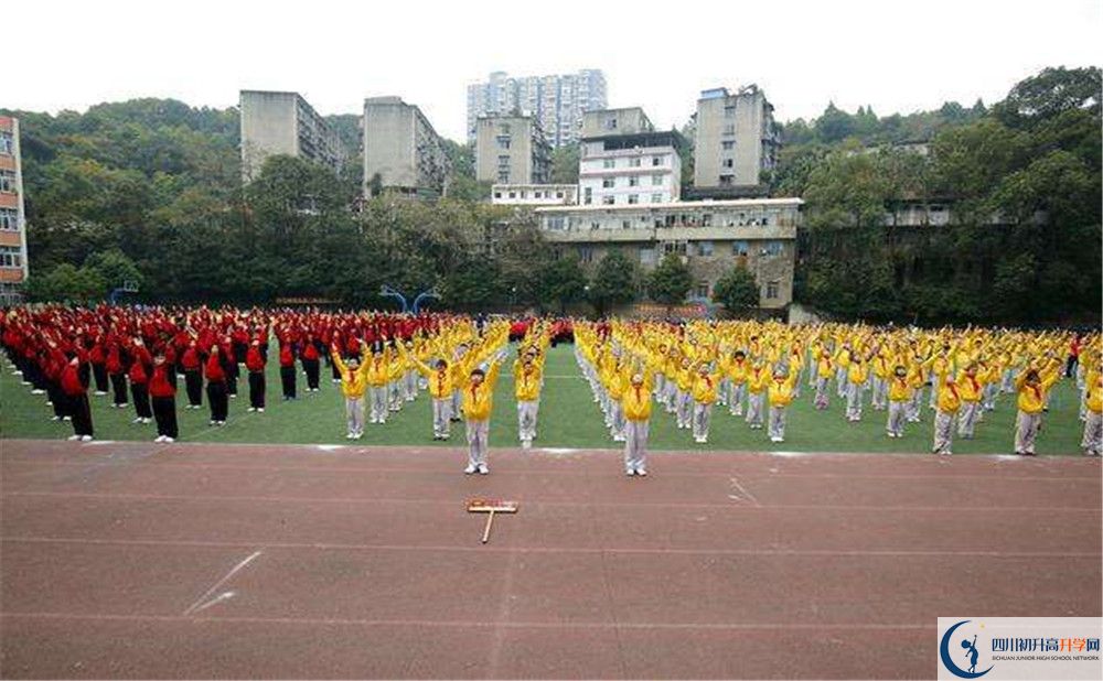 簡(jiǎn)陽(yáng)實(shí)驗(yàn)中學(xué)平行班與實(shí)驗(yàn)班差多少？