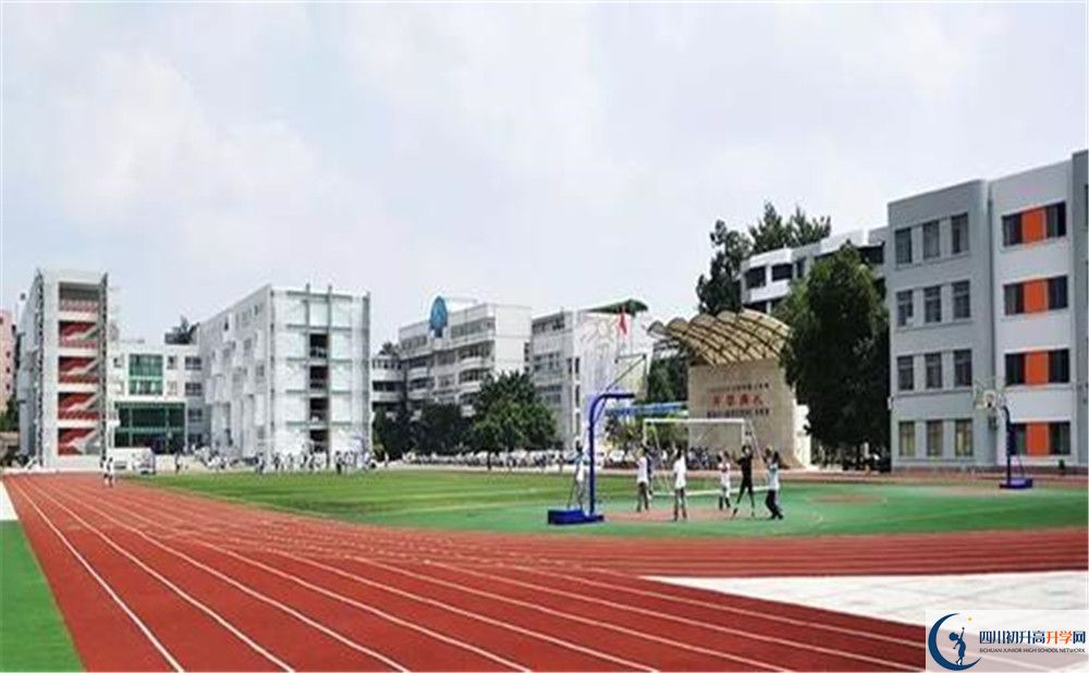 成都鐵路中學2020年高三文綜測試題難嗎？
