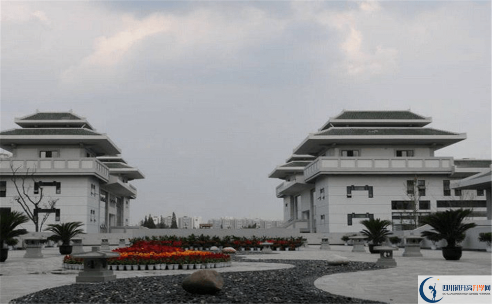 成都石室中學(xué)北湖校區(qū)國際部怎么考？