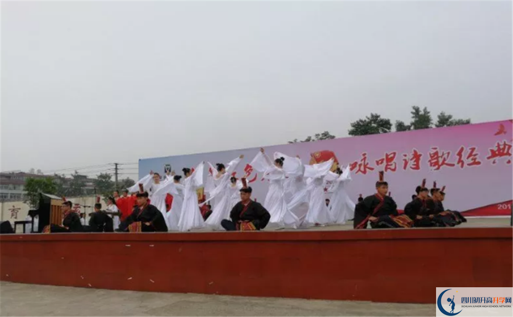 濛陽中學(xué)實(shí)驗(yàn)班學(xué)費(fèi)貴嗎？