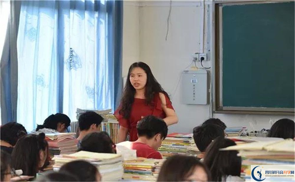 賈家中學(xué)高2020屆高三階段檢測(cè)試題語(yǔ)文難嗎？