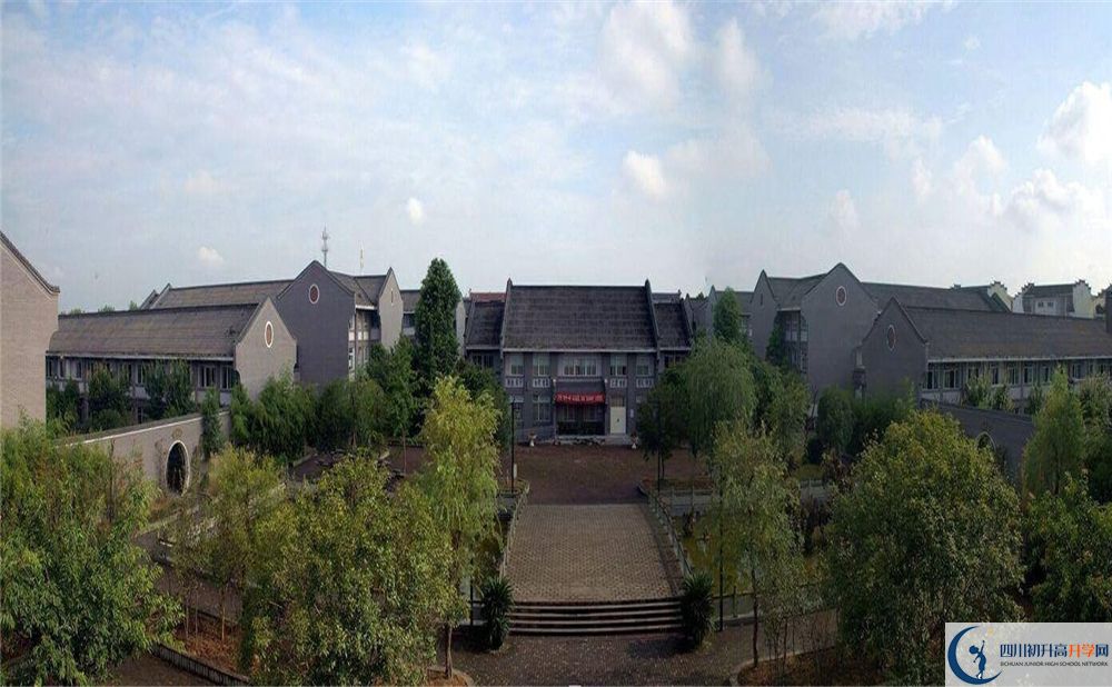 安仁中學(xué)平行班中考重點率是多少？