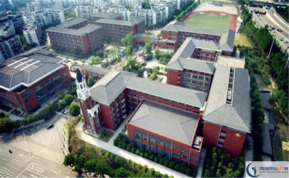 成都七中萬達(dá)學(xué)校2020年高考人數(shù)是多少？