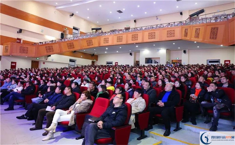 成都石室中學(xué)北湖校區(qū)2020年高考人數(shù)是多少？