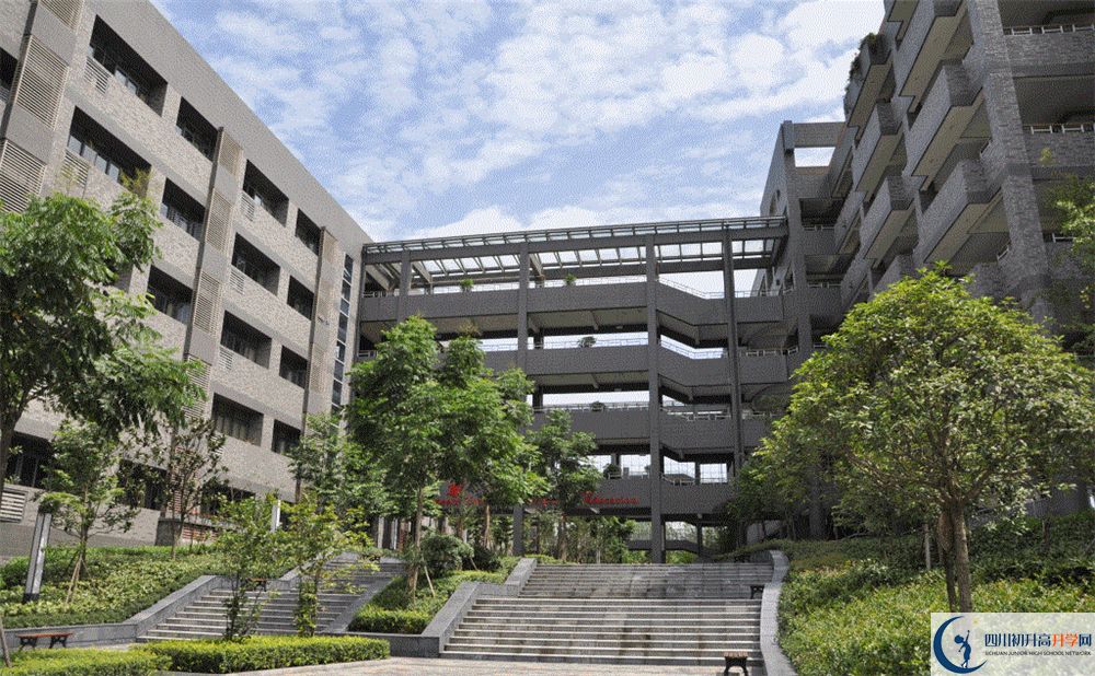 石室天府中學(xué)2020年高考人數(shù)是多少？